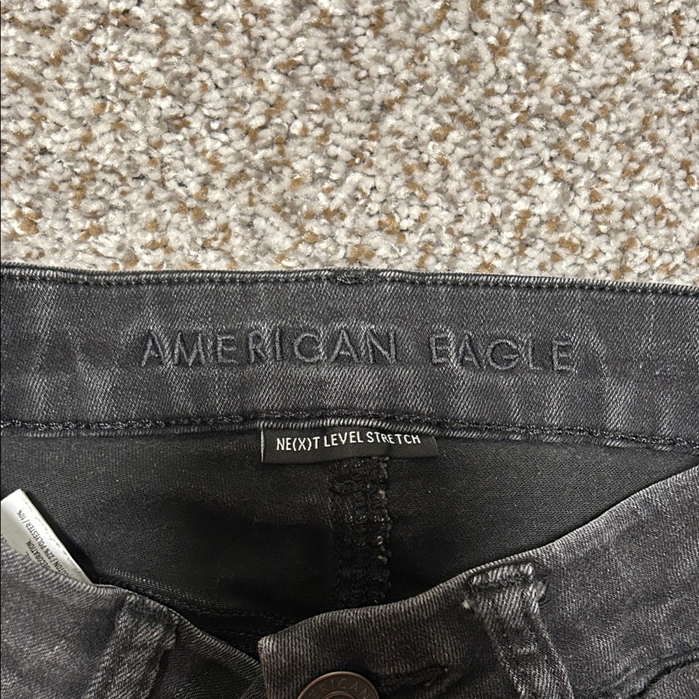 Jeans - Picture 2 of 5